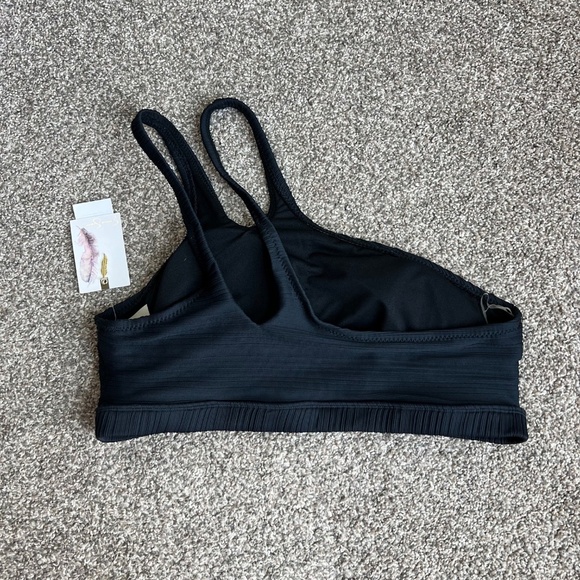 Jessica Simpson NWT Black Ribbed One Shoulder Swim Top, Size Large - Picture 7 of 8